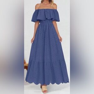 NWT - Zesica ruffle eyelet off-shoulder maxi dress in Dusty Blue - S